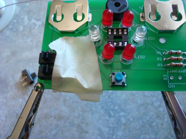 A picture of the button taped switches.